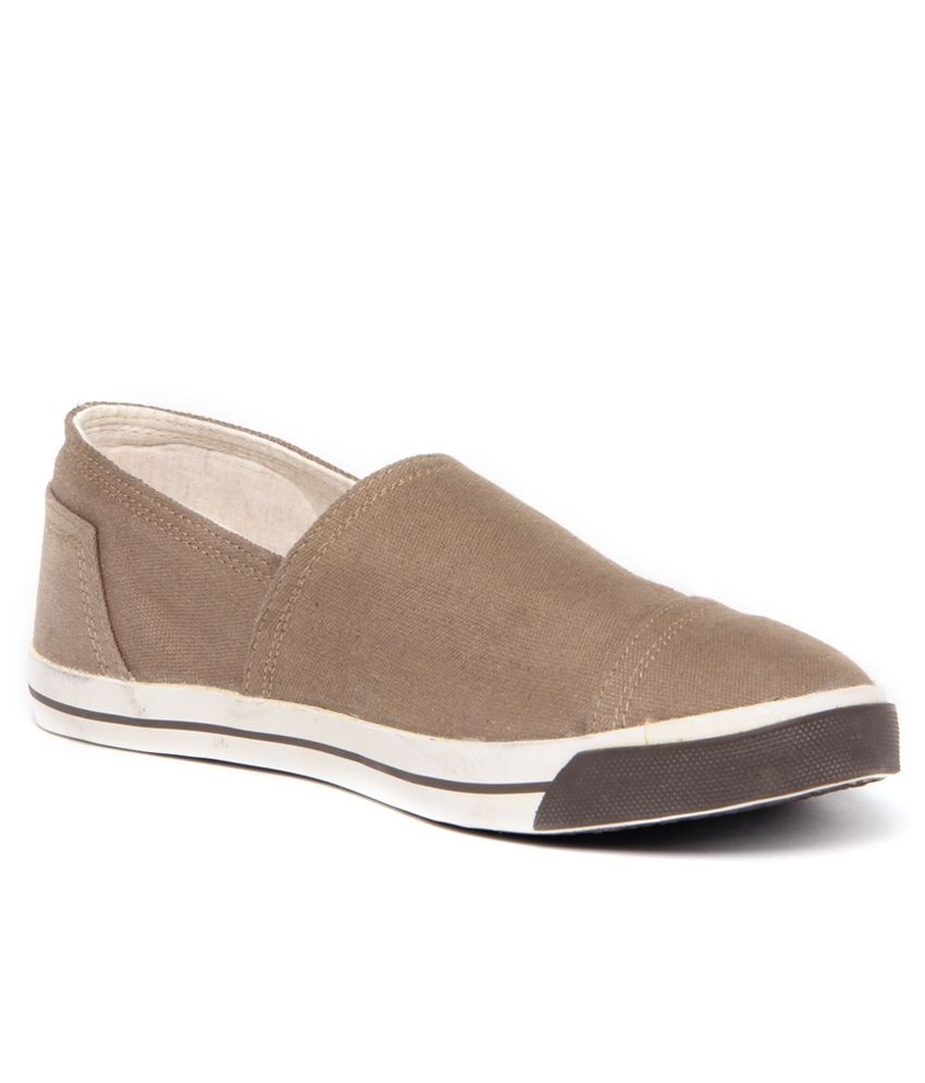 GAS Voguish Khaki Brown Slip-on Canvas Shoes Price in India- Buy GAS Voguish Khaki Brown Slip-on 