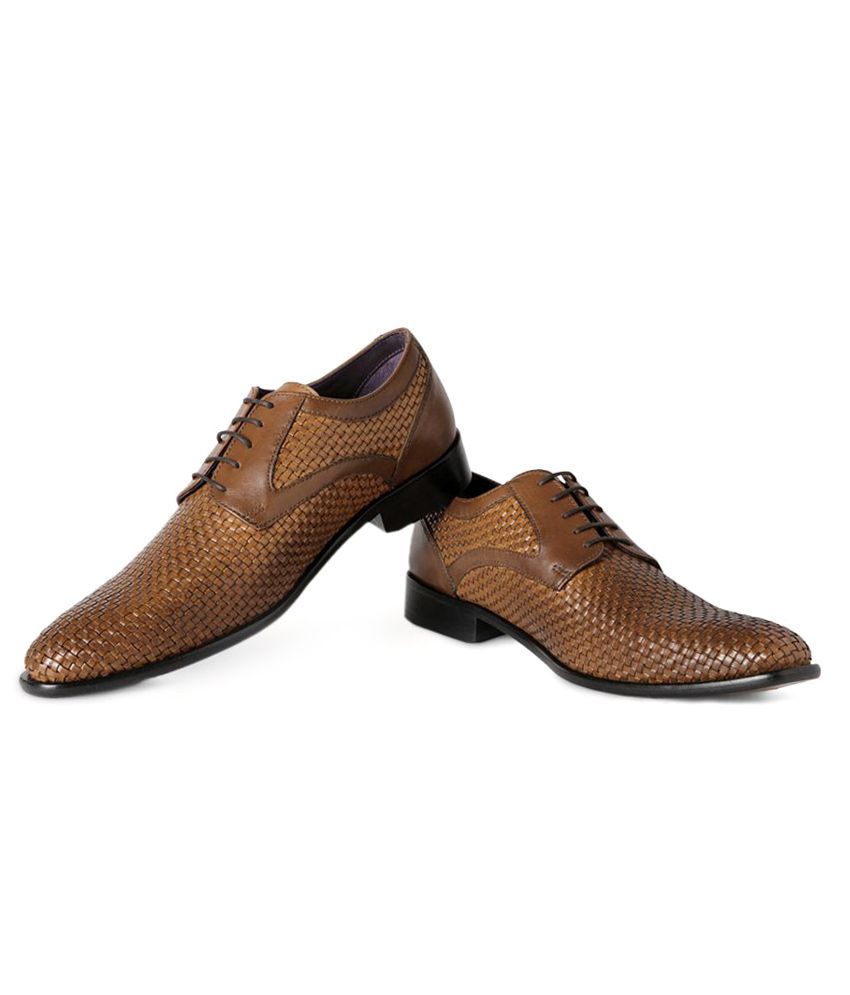 Louis Philippe Brown Formal Shoes Price in India- Buy Louis Philippe Brown Formal Shoes Online ...