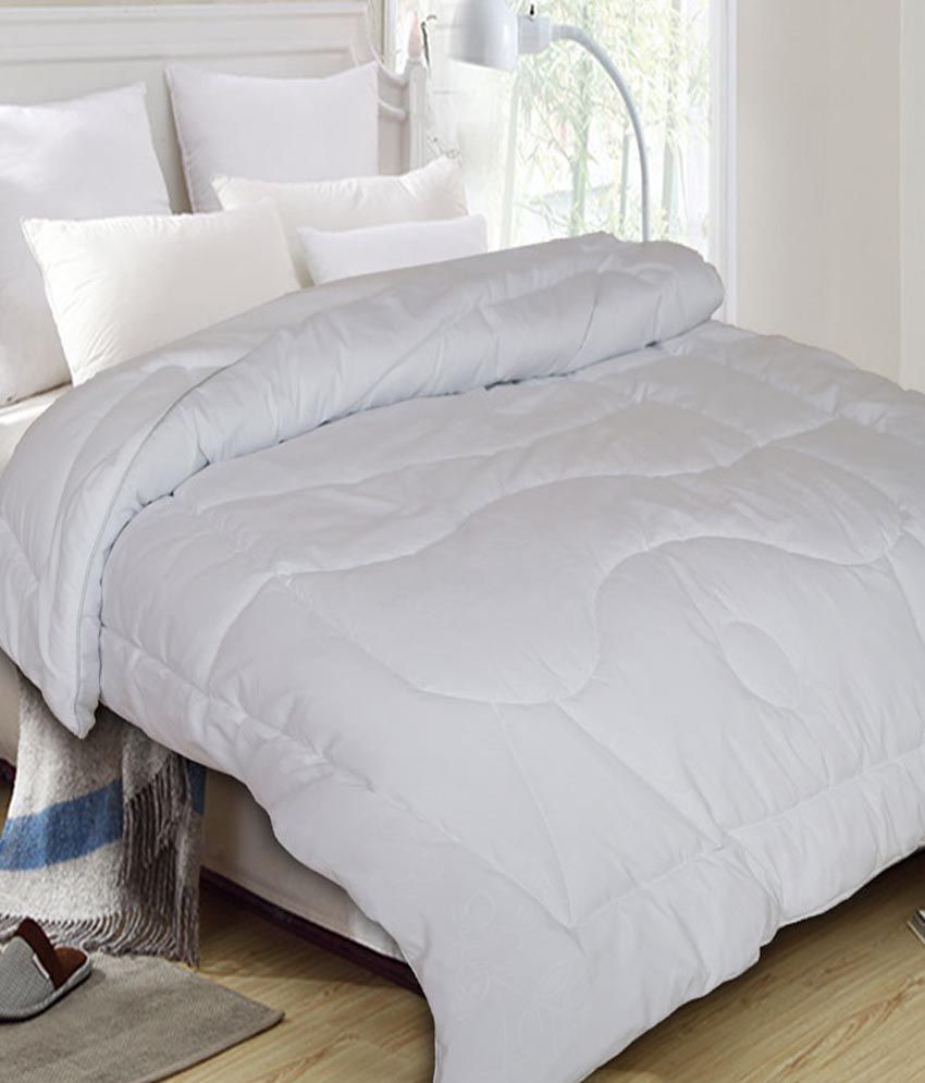 St. Cloud White Plain Cotton Quilts Buy St. Cloud White Plain Cotton