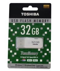 Toshiba UHYBS-032GH 32 GB Pen DrivesWhite