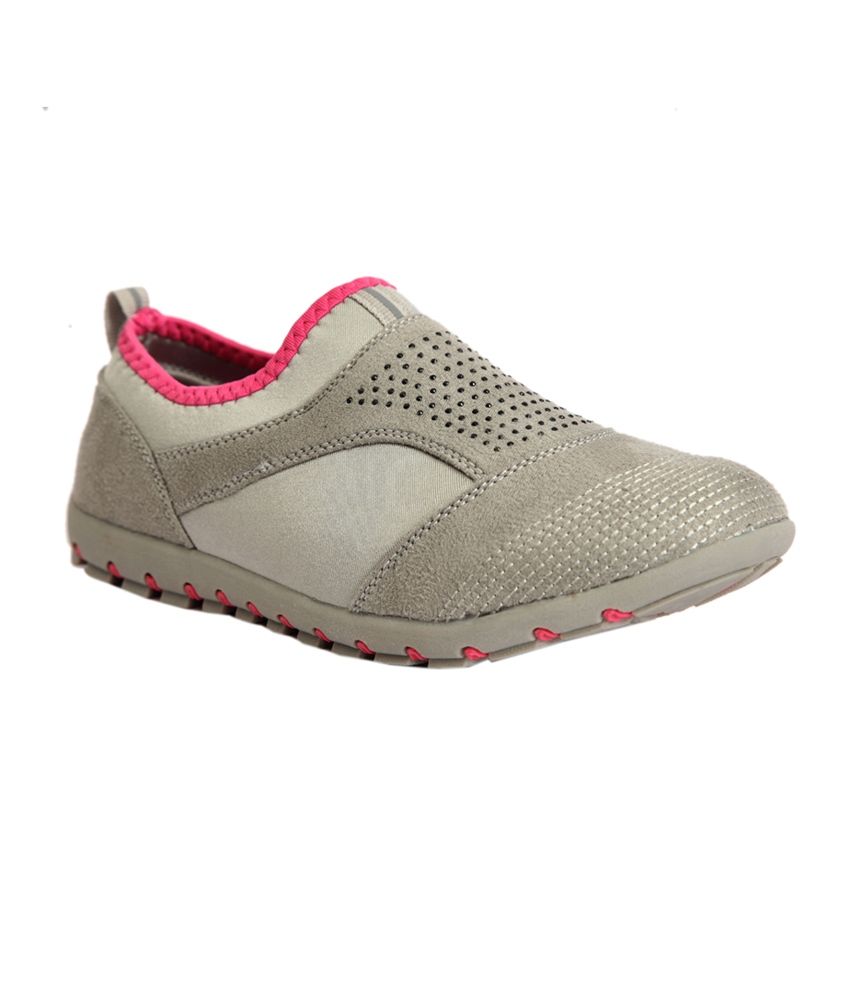 slip on flat mules