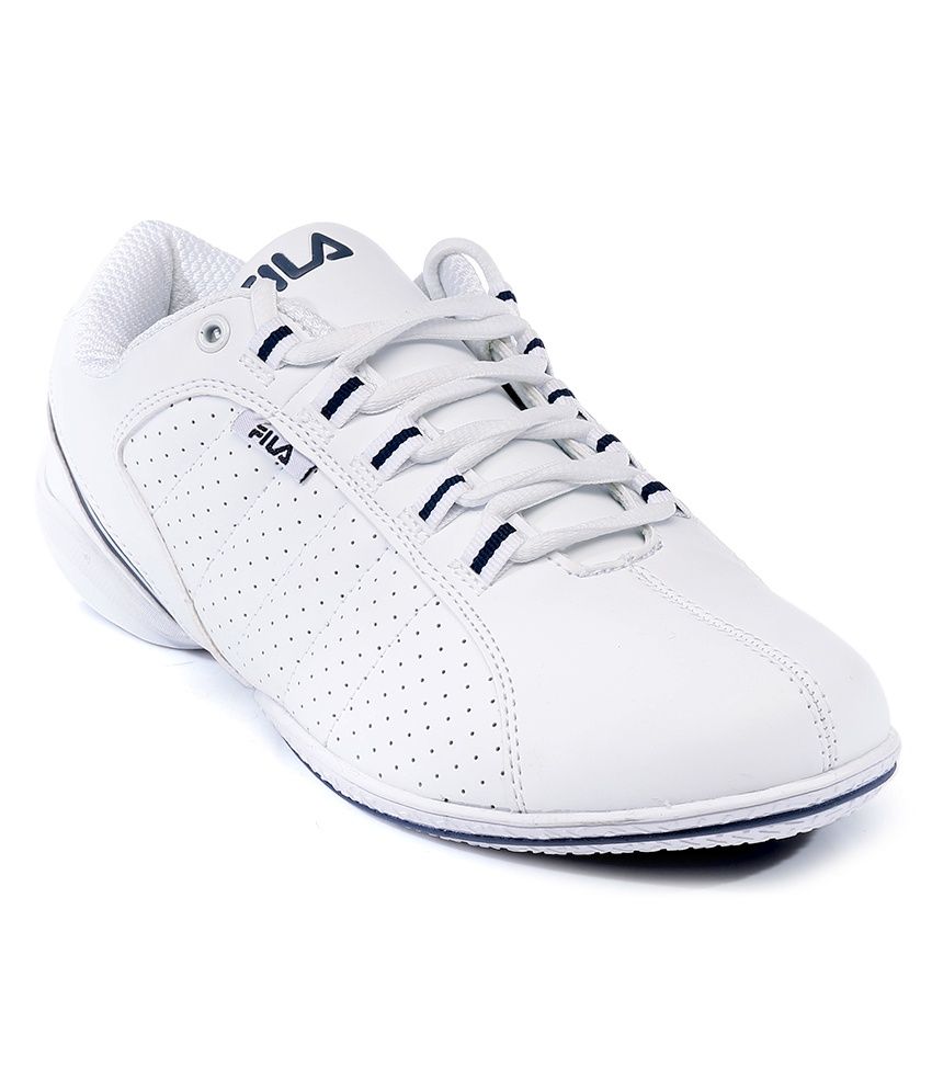 fila shoes all white