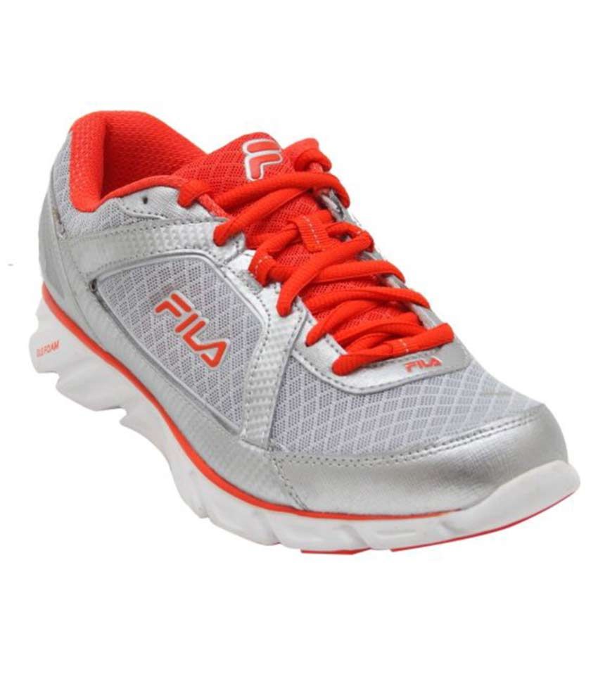 grey fila trainers junior