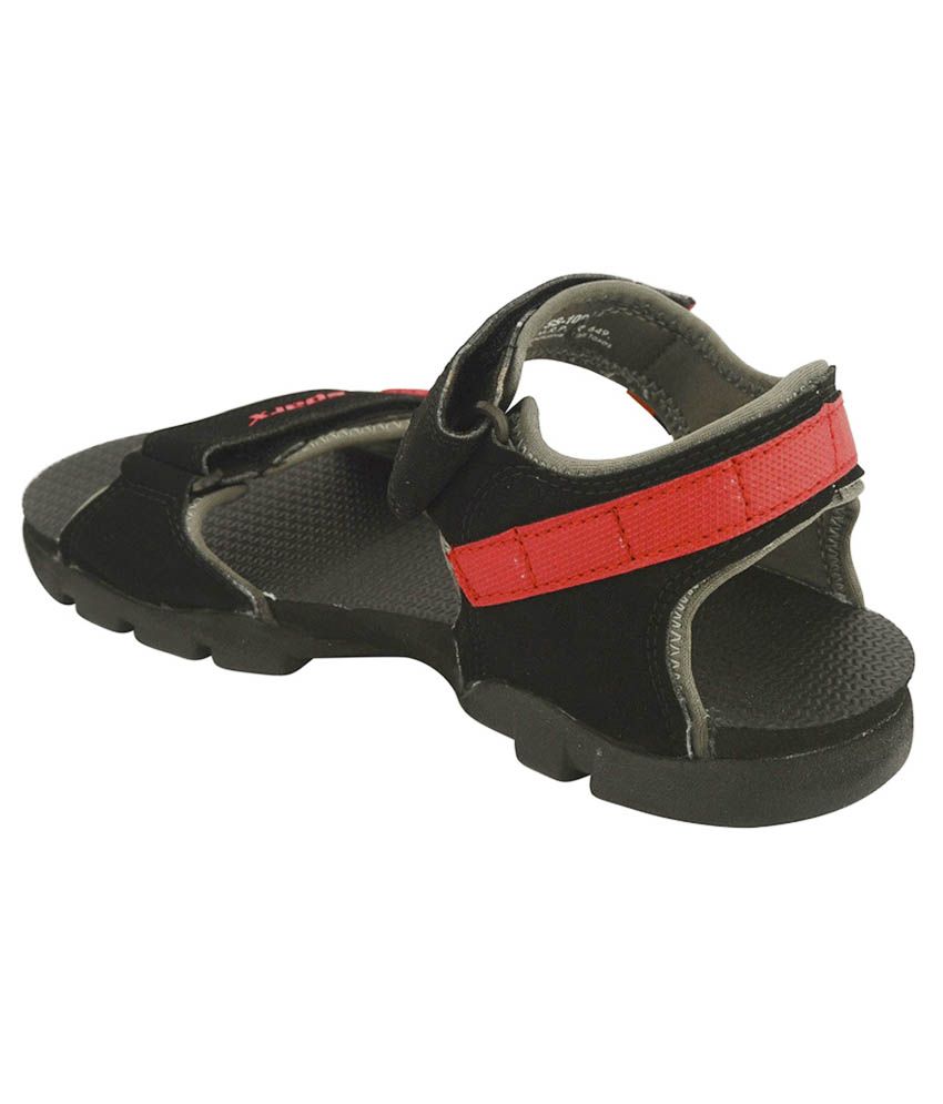 sparx black chappal