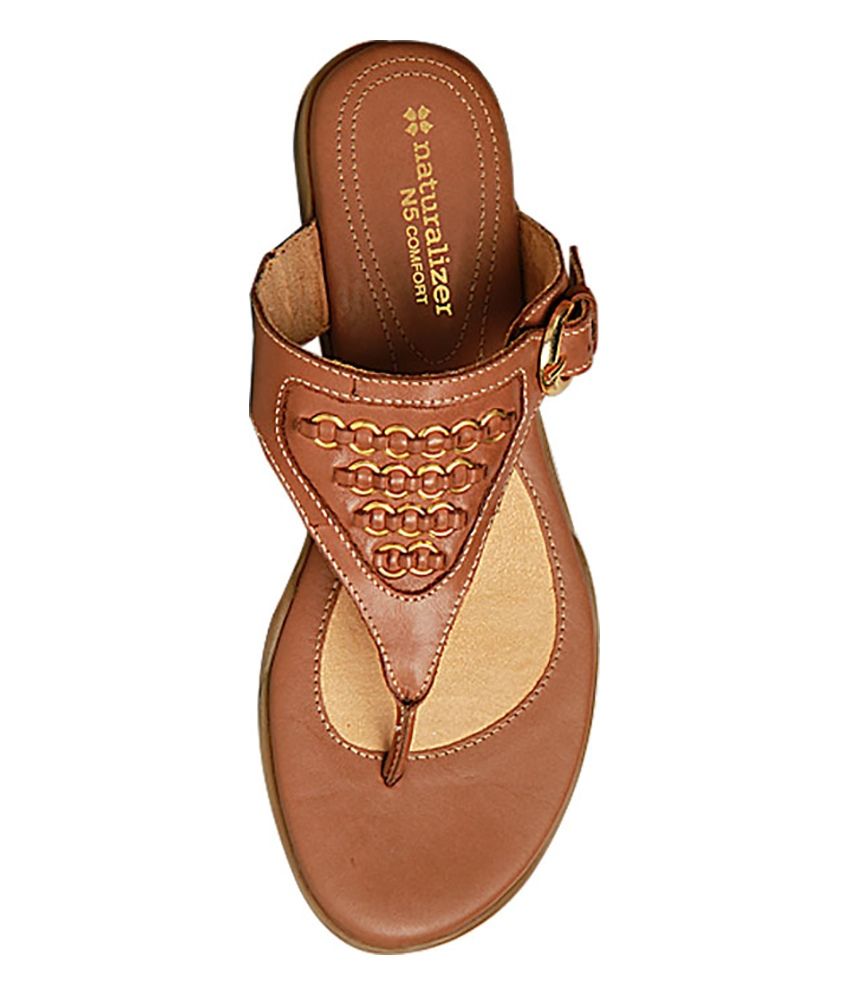 ladies tan slippers
