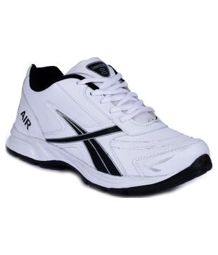 leedas sports shoes
