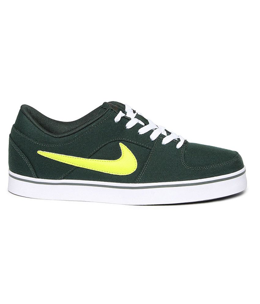 nike green canvas shoes