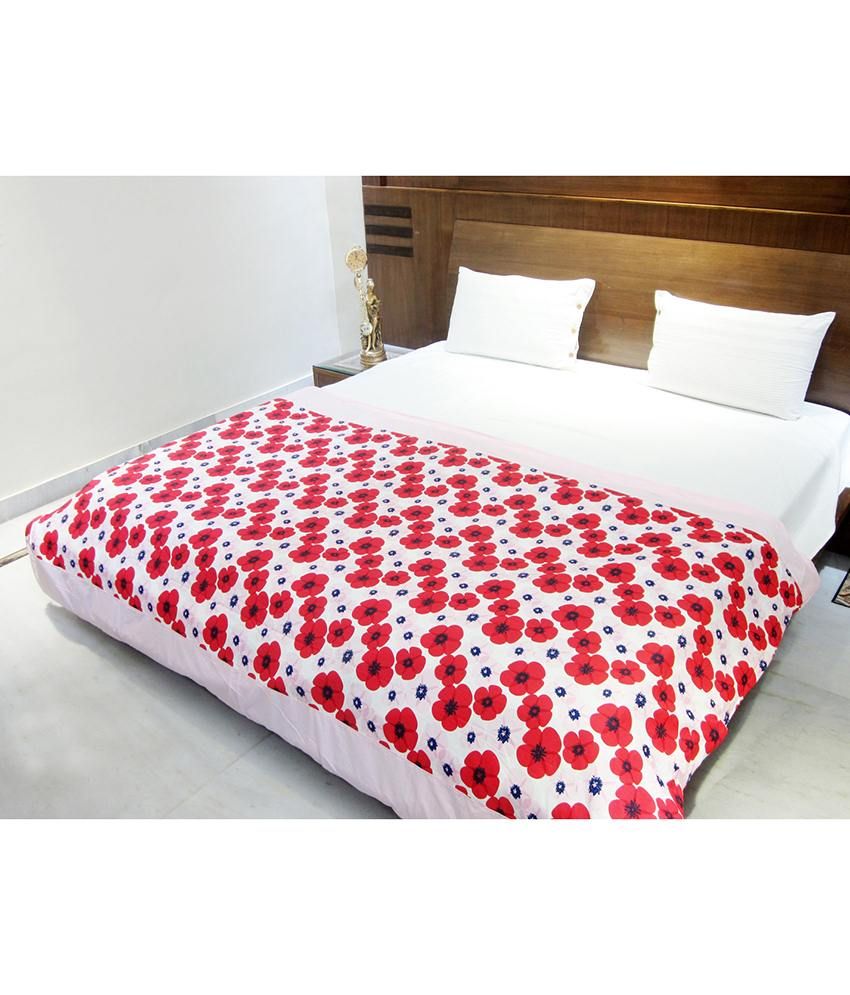 Aurave Red Cotton Comforter Buy Aurave Red Cotton Comforter Online at
