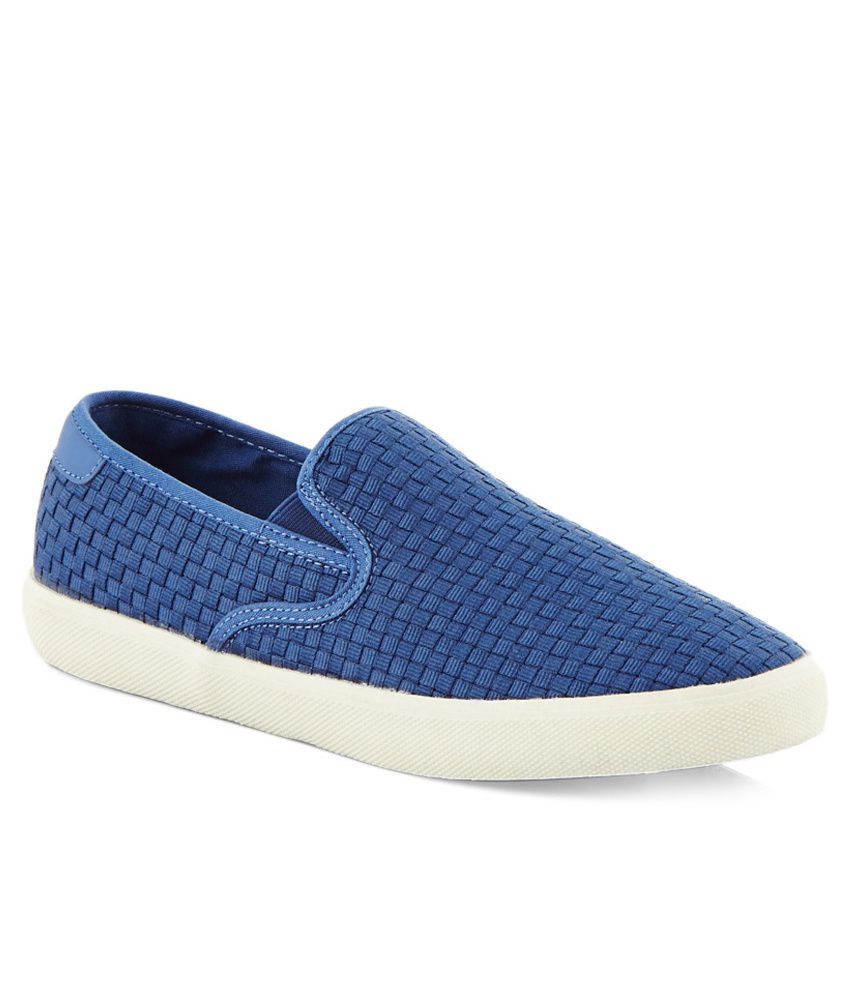 Steve Madden Blue Casual Shoes Price in India- Buy Steve Madden Blue ...