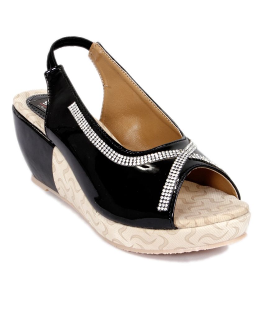 black patent heeled sandals
