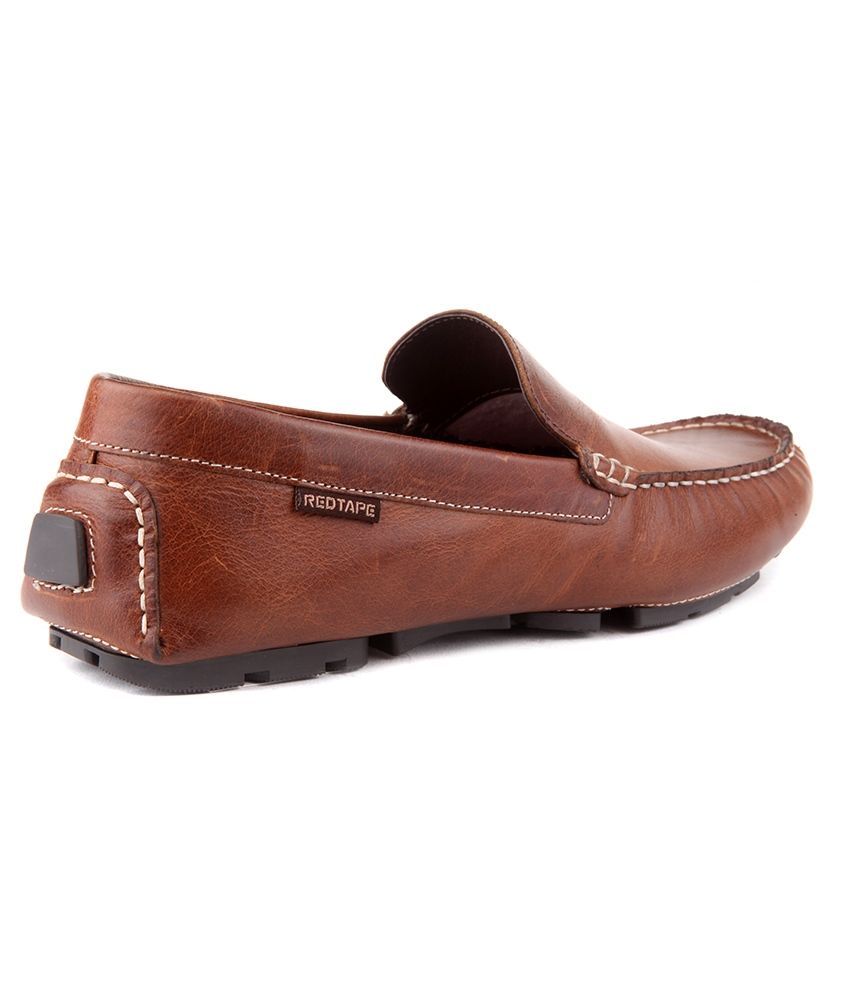 red tape tan shoes