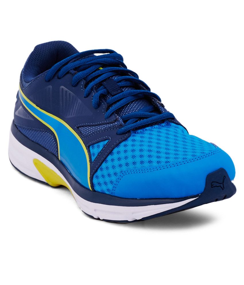 puma blue sports shoes