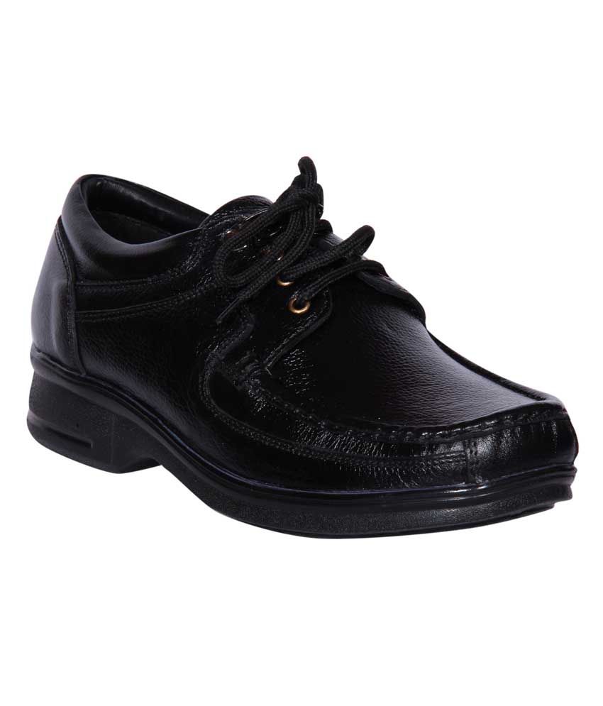 Jackboot Black Formal Shoes Price in India- Buy Jackboot Black Formal ...