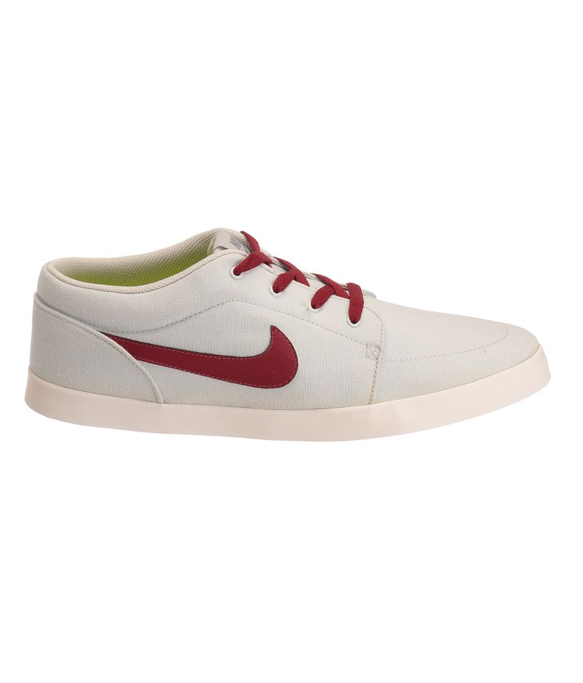 nike white sneakers india
