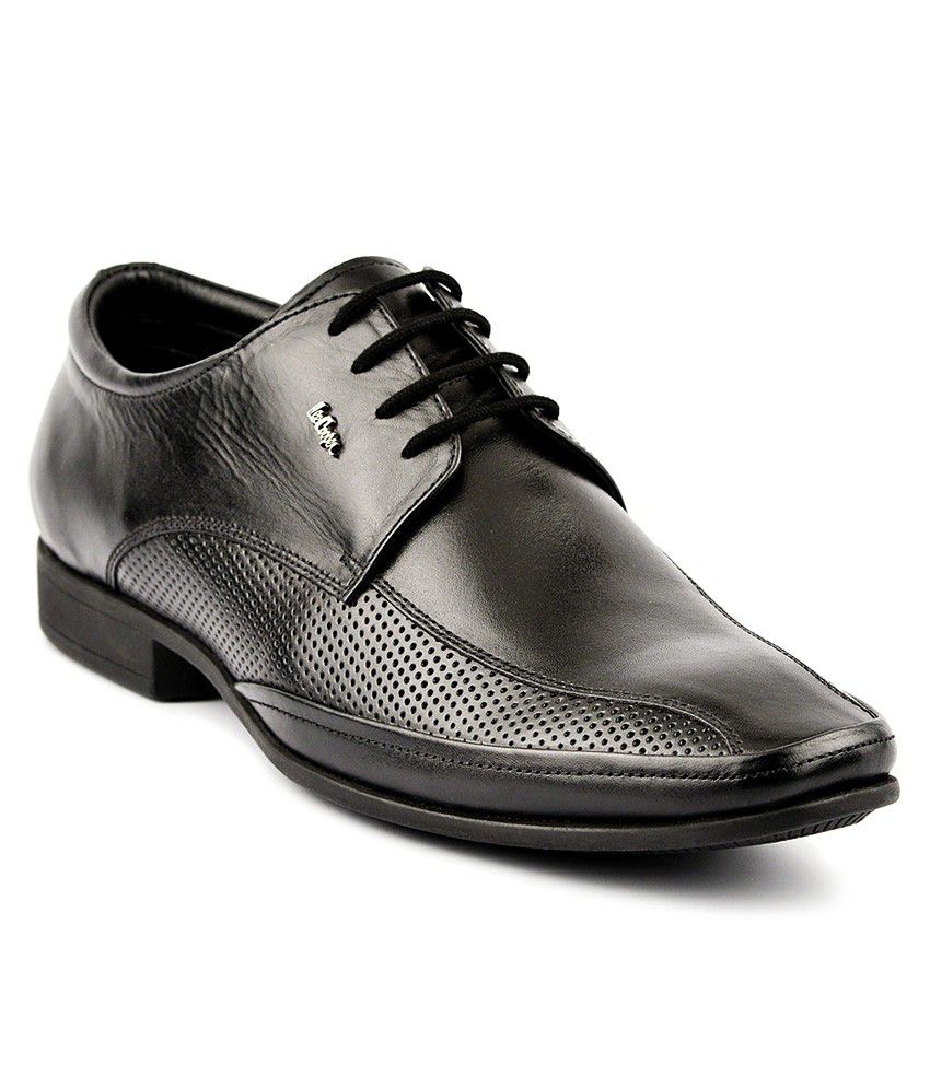 Lee Cooper Black Formal Shoes Price in India- Buy Lee Cooper Black ...