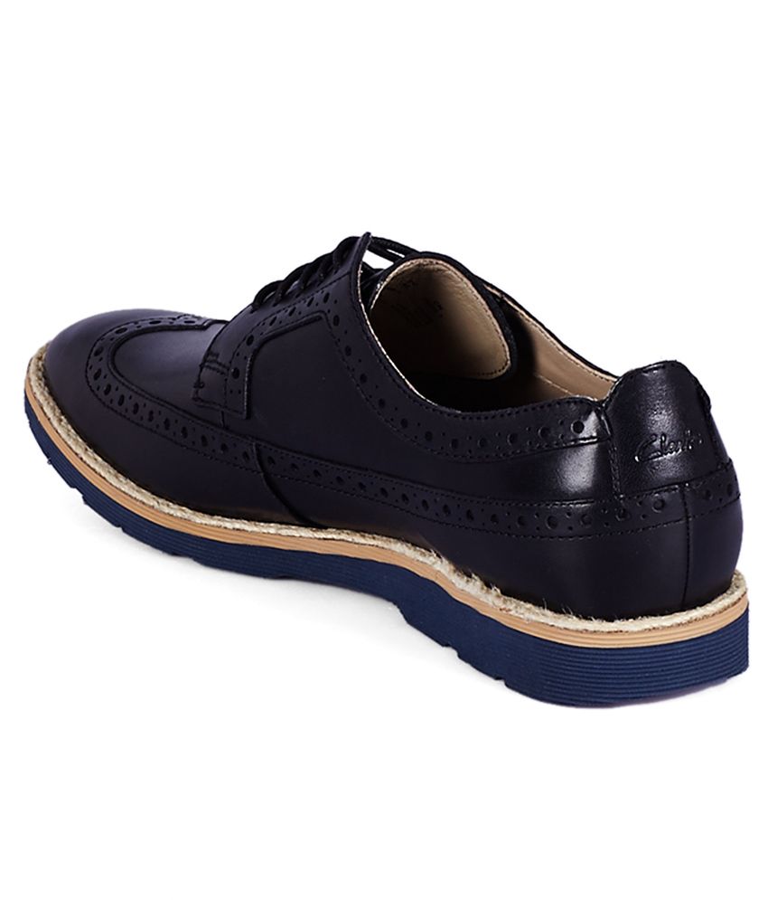 Clarks Black Formal Shoes Price in India Buy Clarks Black Formal Shoes