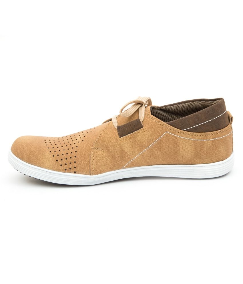 casual shoes brown