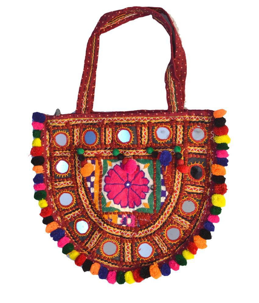 Kutch Craft Traditional Handicraft With Kutchi Embroidery Handwork ...