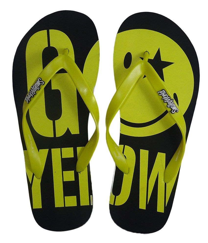 Smiley Black Flip Flops Price in India- Buy Smiley Black Flip Flops