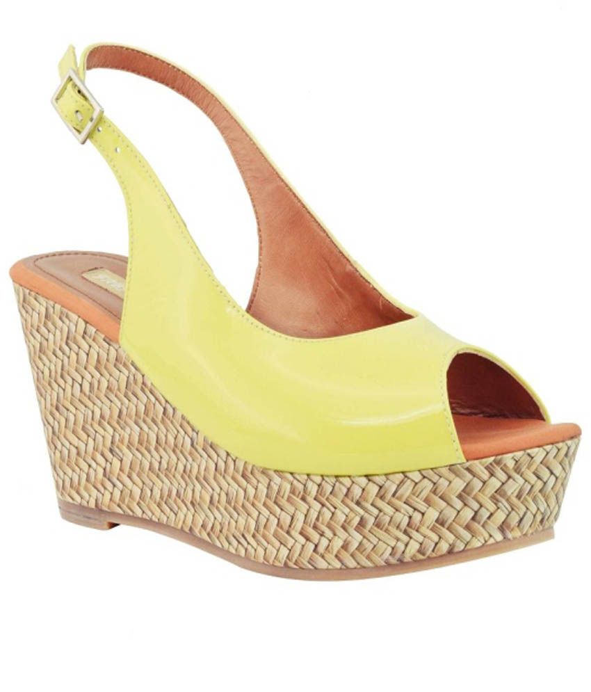 Fabfoot Beige Wedge Sandals Price in India- Buy Fabfoot Beige Wedge Sandals Online at Snapdeal