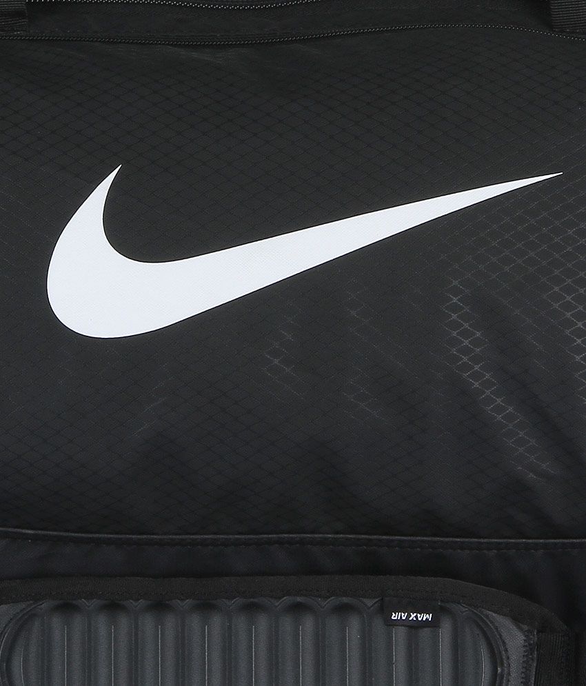 Nike Black Gym Bag: Buy Online at Best Price on Snapdeal