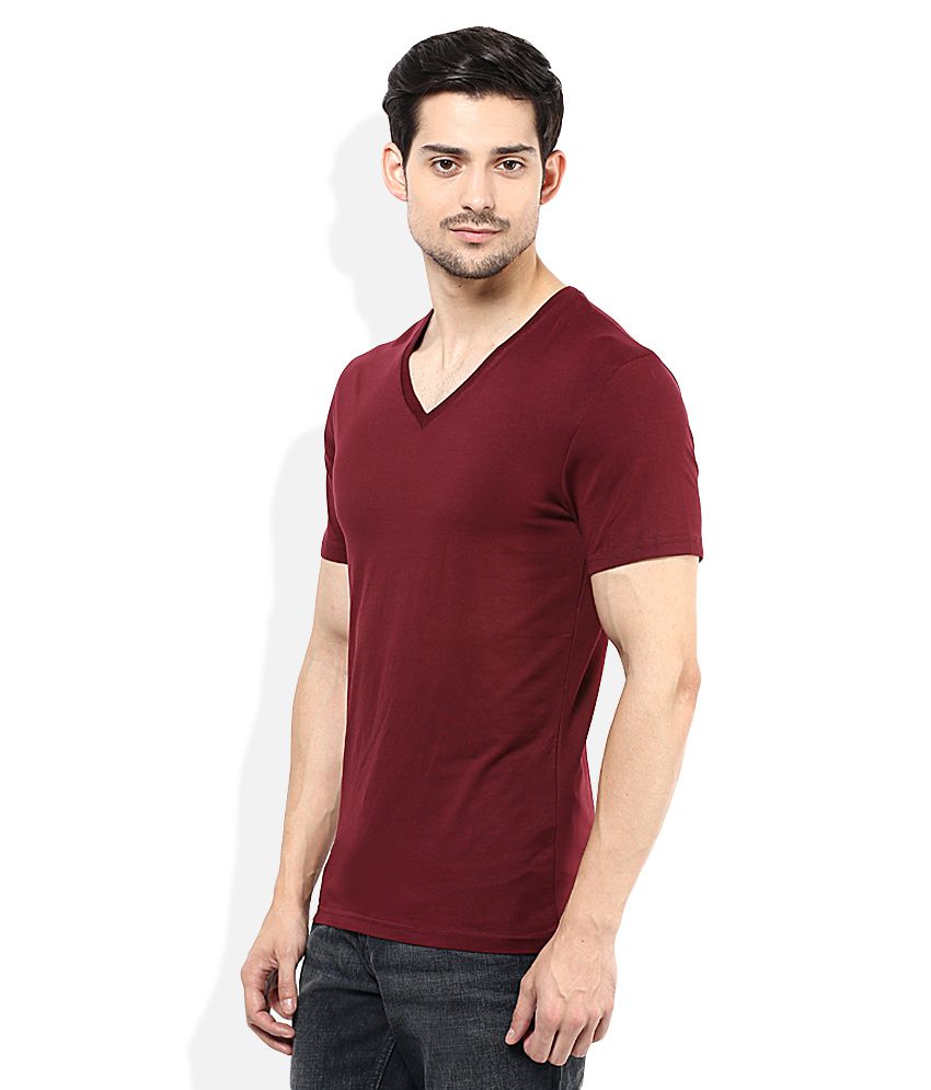 Celio Maroon V-Neck Basics T-Shirt - Buy Celio Maroon V-Neck Basics T ...