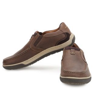 clarks reeder step brown loafers