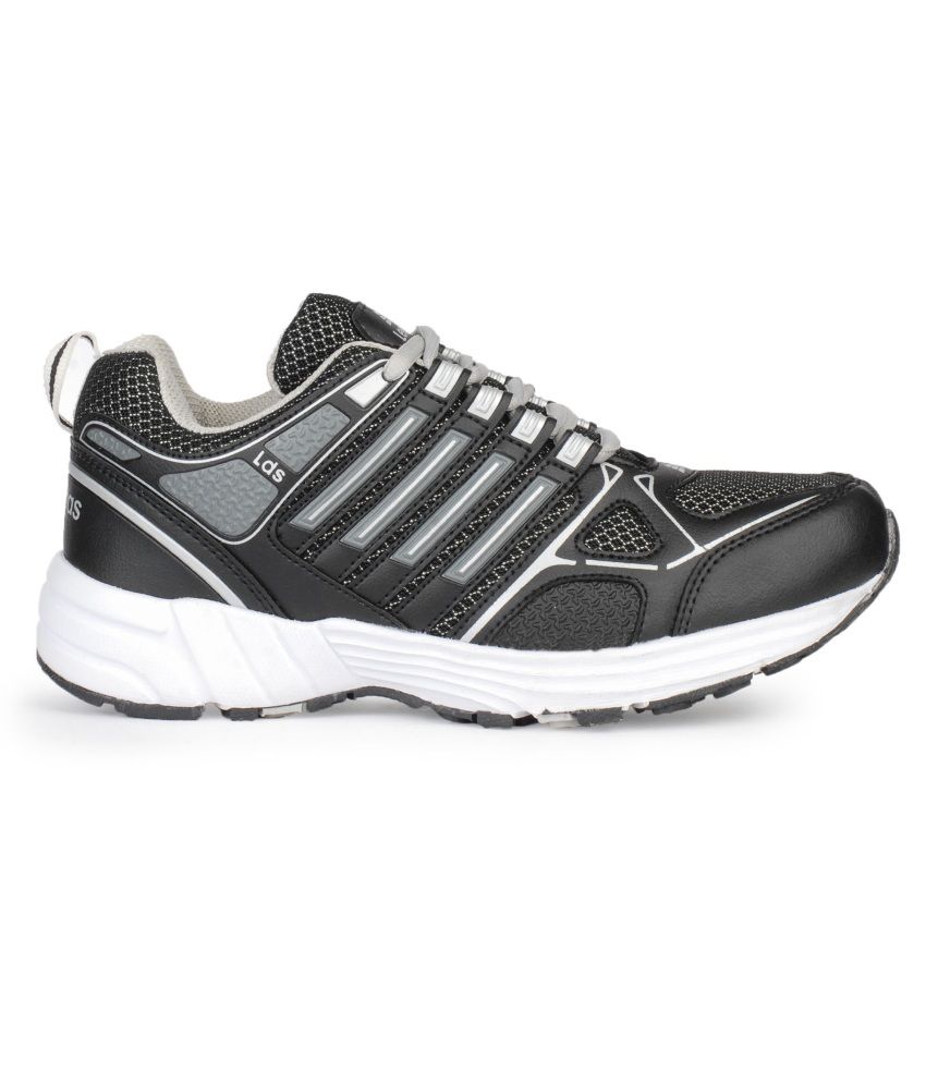 leedas sports shoes