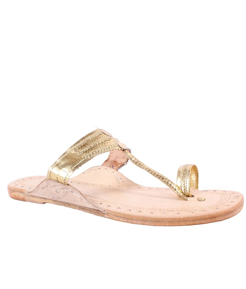 Golden Kolhapuri Chappals 2024 favors