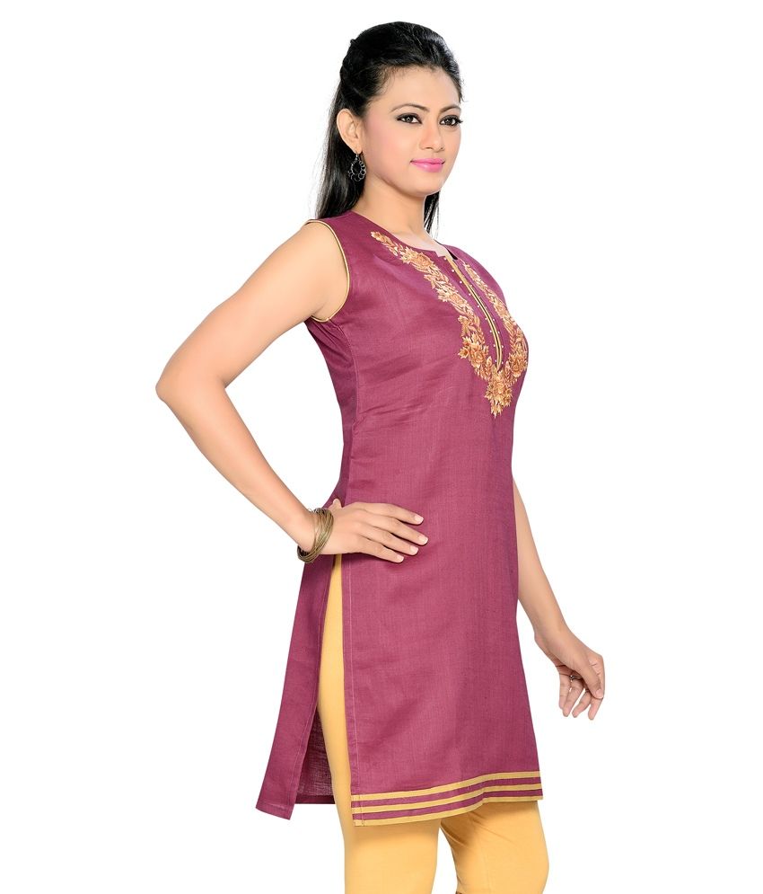 maroon chikan kurti