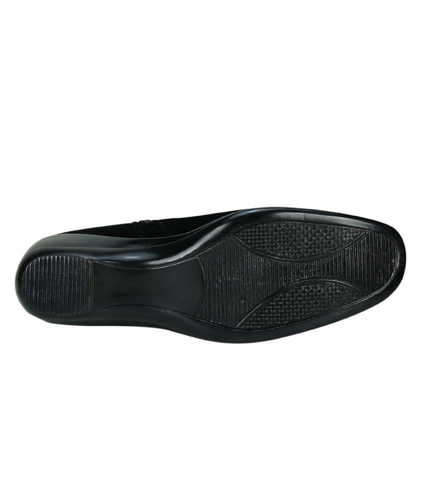 Sona Footwear Black Cowboy Boots Price in India- Buy Sona ...