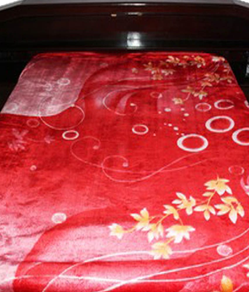 Reliance Red Polyester Floral Blanket Buy Reliance Red Polyester