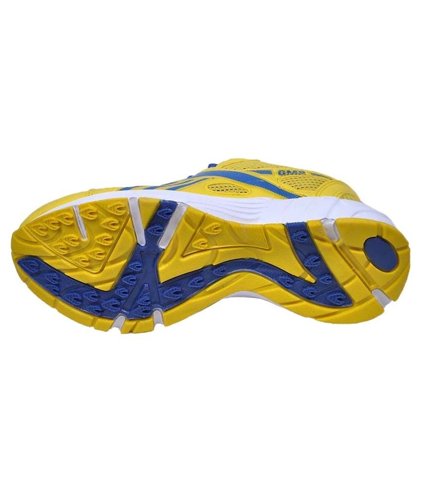 yellow sports shoes men