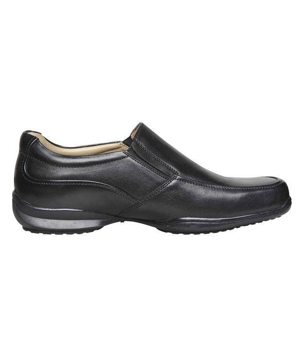 hush puppies black shoes price