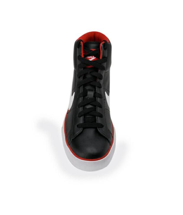 black ankle length sneakers