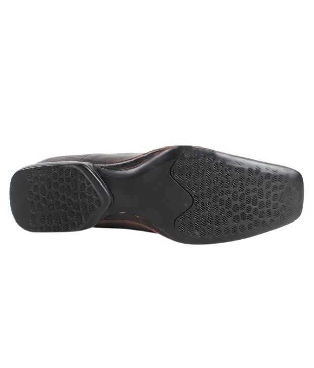 Egle Brown Formal Shoes Price in India Buy Egle Brown