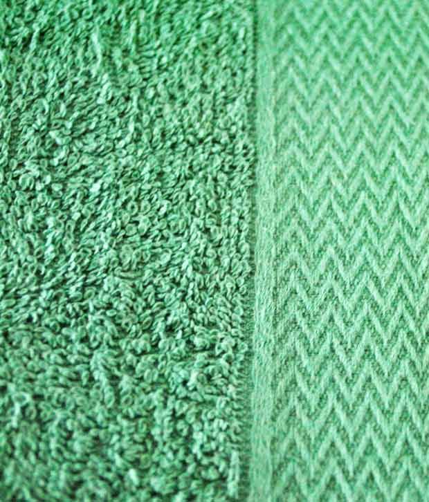 Trident Hunter Green Medium Bath Towels (set of 2) Buy Trident Hunter Green Medium Bath Towels