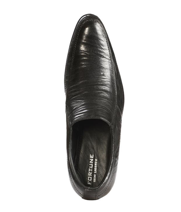 Liberty Fortune Refined Black Slip-on Shoes Price in India- Buy Liberty ...