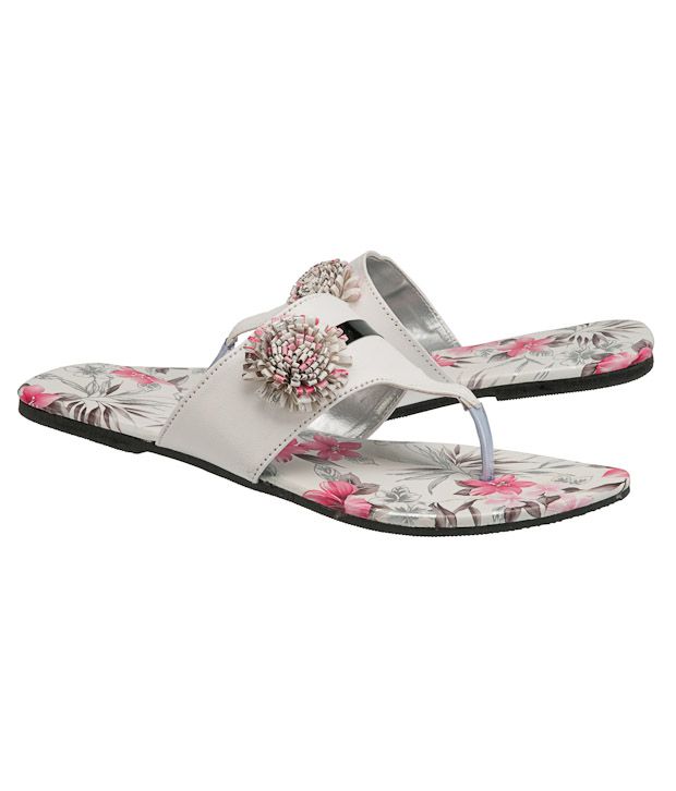 Maven Floral White Slippers Price in India- Buy Maven Floral White ...