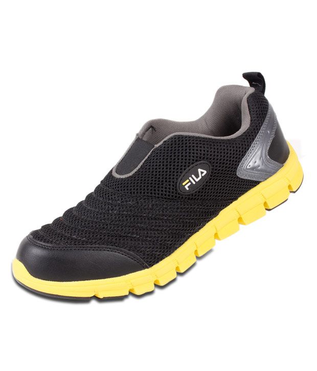 fila men's smash iii black mesh multisport training shoes