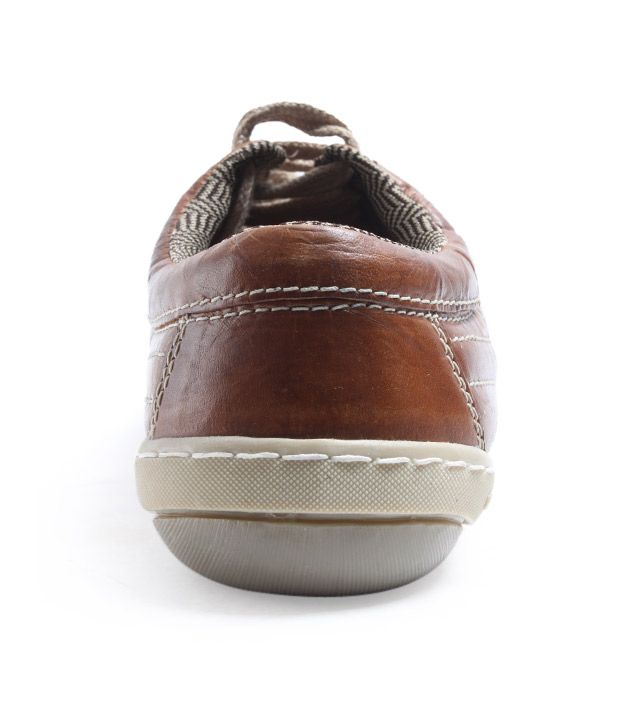 red tape brown leather sneakers