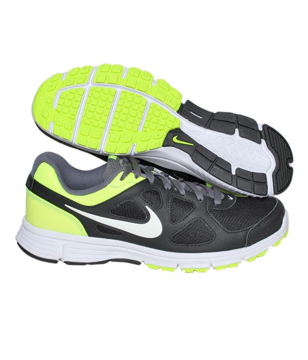nike revolution lime