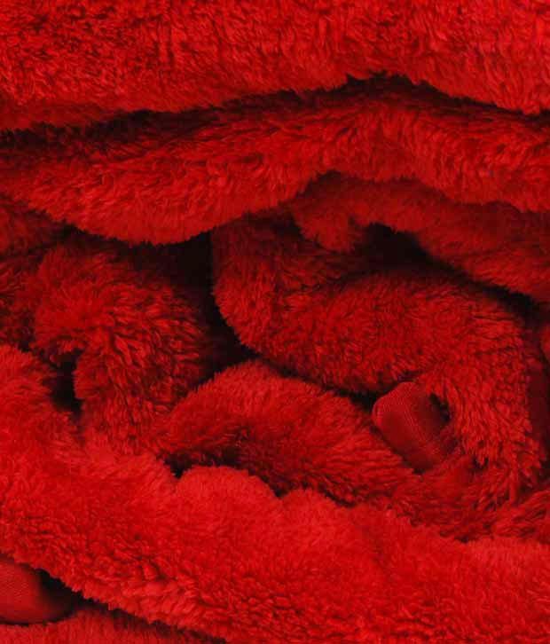 Titlis Zara Attractive & Bright Red Double Coral Blanket Buy Titlis Zara Attractive & Bright