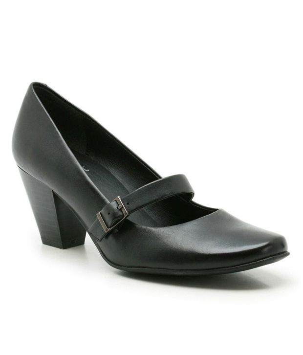 clarks pumps price
