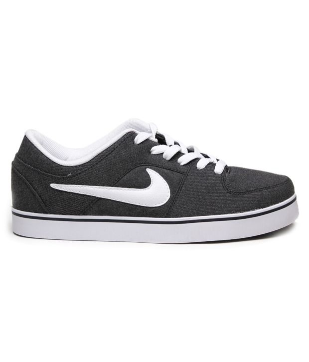 black nike sneakers on sale