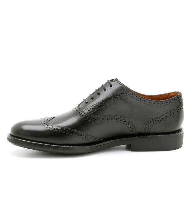 formal shoes black color