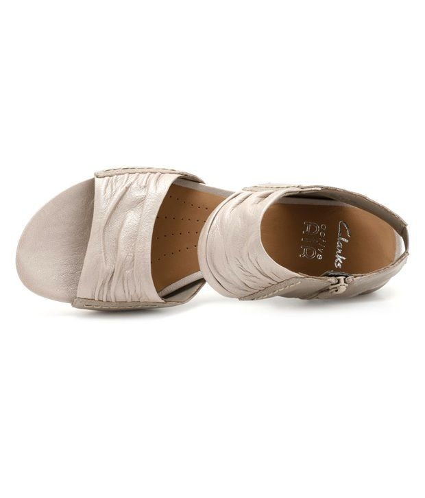 Clarks Roof Jazz Mushroom Leather Sandals Price in India Buy Clarks Roof Jazz Mushroom Leather