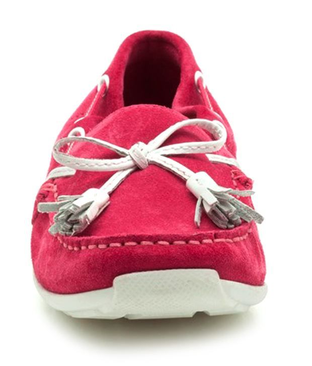clarks clearance buzz