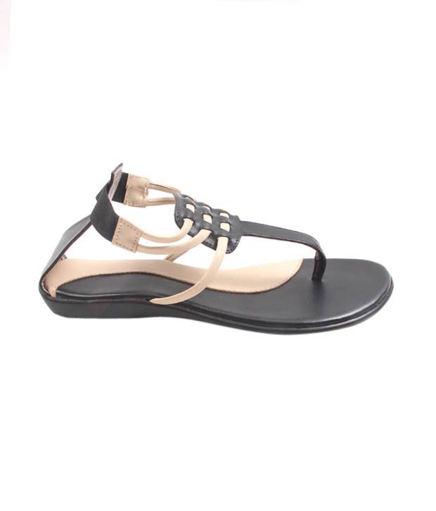 Blue&Bees Notable Black and Cream Sandals Price in India- Buy Blue&Bees ...