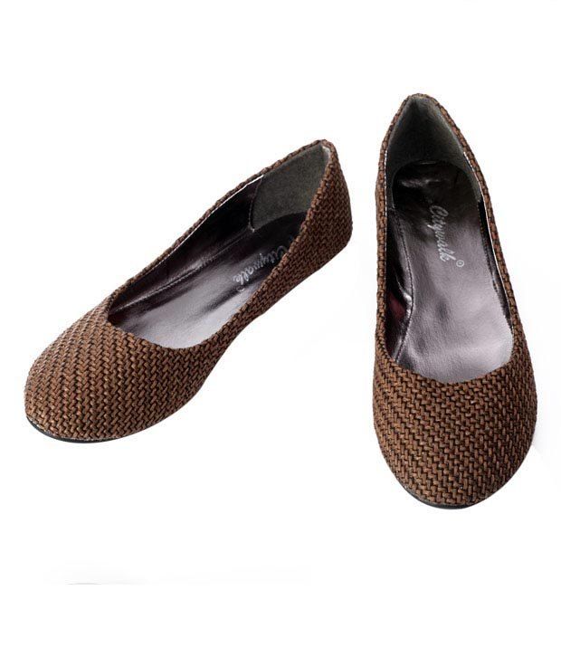 Citywalk Sober Brown Belly Shoes Price 